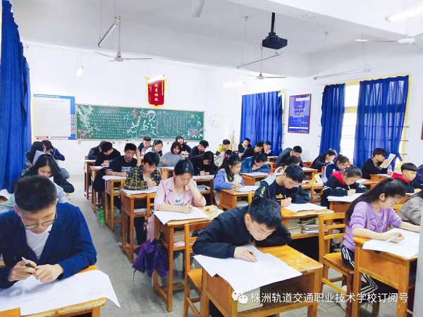 有一種成長足跡，叫期中考試
