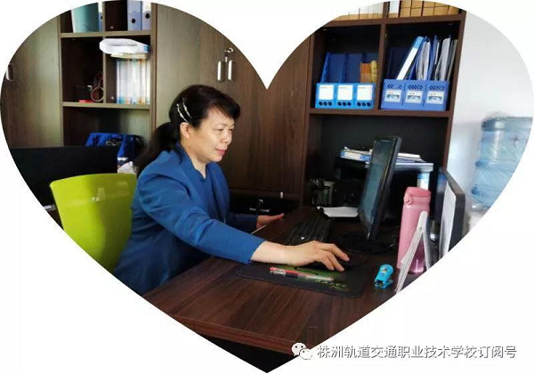三尺講臺(tái)，感恩有你系列報(bào)道-“為師表，如慈母，愛(ài)幼雛” 記教務(wù)科科長(zhǎng)唐小軍老師